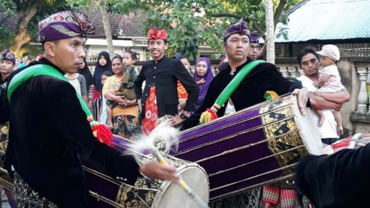 Pengaruh Hindu Budha di Lombok