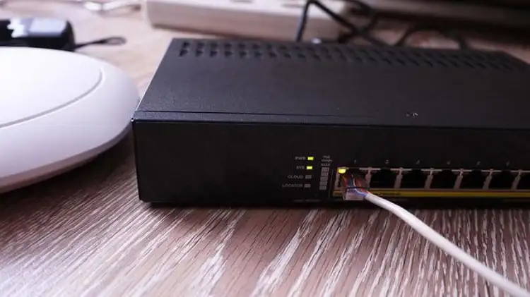 Cara Setting Mikrotik RB750 untuk Jadi Router