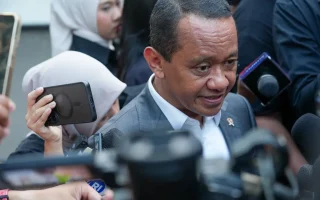 Lapor Prabowo, Bahlil Pastikan Stok BBM Nasional Aman