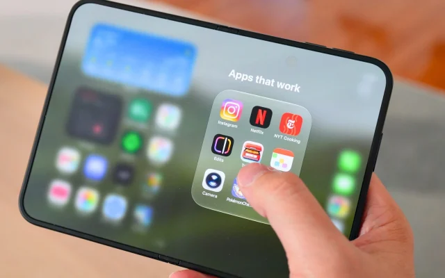 7 Aplikasi iPhone Duo yang Manfaatkan Layar Lipat Baru