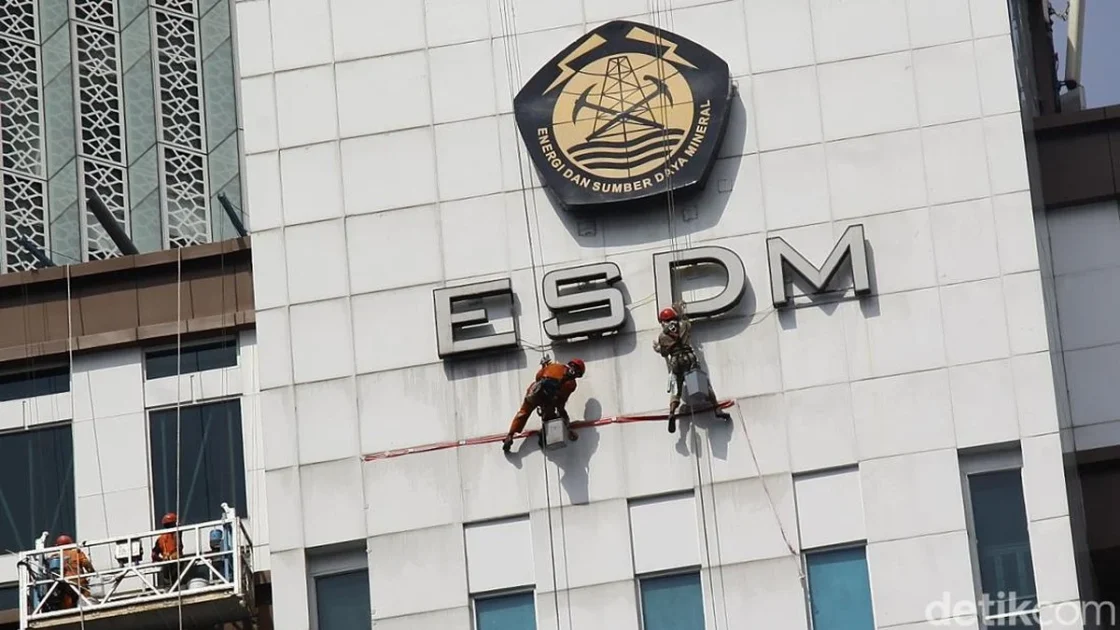 Target PNBP Sektor ESDM Dinaikkan Jadi Rp 165 Triliun