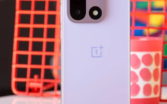 OnePlus 15 Resmi Terima Pembaruan ColorOS 17 Berbasis Android 17
