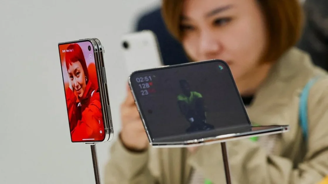Alasan Antrean Peluncuran iPhone Duo Sepi Meski Laris