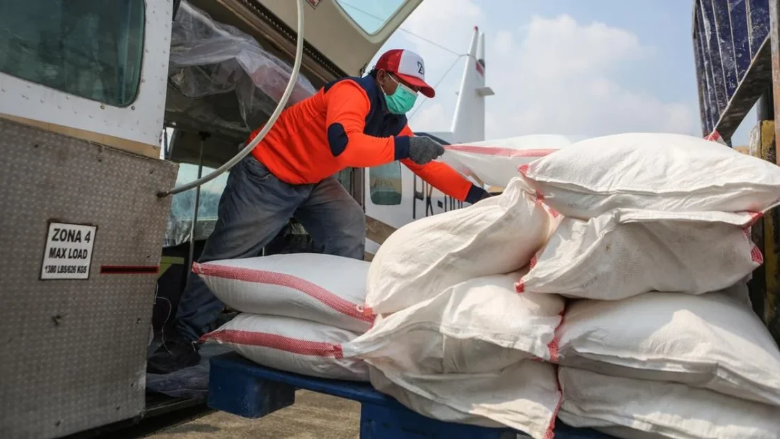 BMKG Gelar Modifikasi Cuaca Masif untuk Karhutla