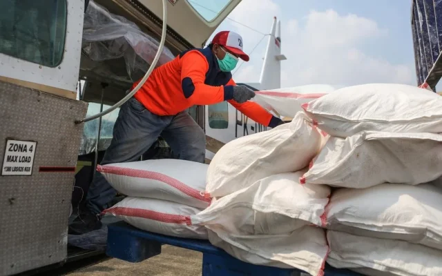 BMKG Gelar Modifikasi Cuaca Masif untuk Karhutla