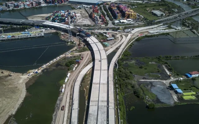 Tol Semarang-Demak Ditargetkan Rampung 2027 dan Dibuka Nataru