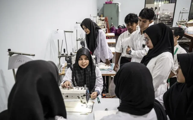 Syarat dan Cara Daftar Pelatihan Vokasi untuk Korban PHK